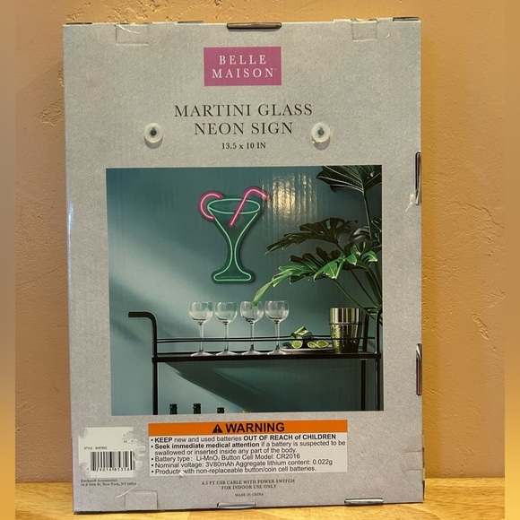 Belle Maison LED Hanging Martini Glass Neon Wall Light. Brand New In Box. - Picture 2 of 6
